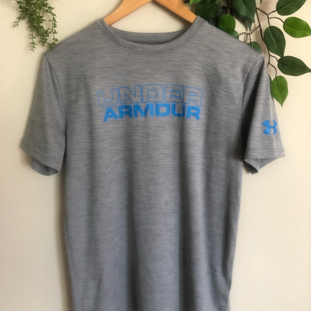 Under armour youth xl tee